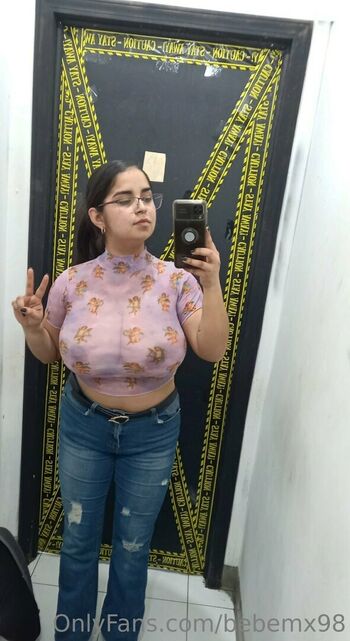 VanessaMX98