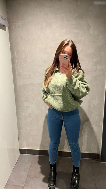 Vanutschii - Instagram Influencer