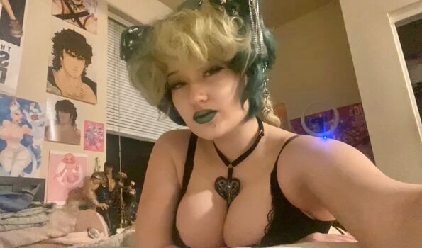 venom.wifey