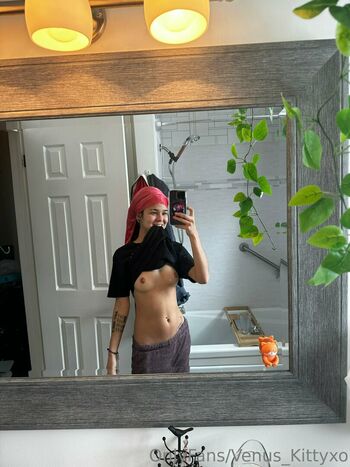 venus_kittyxo
