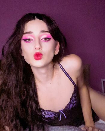 Venus Moorez