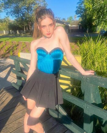 Venus Moorez