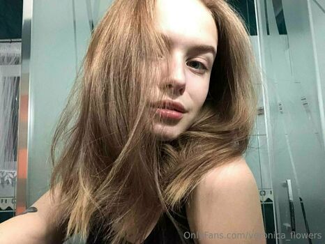 veronica_flowers
