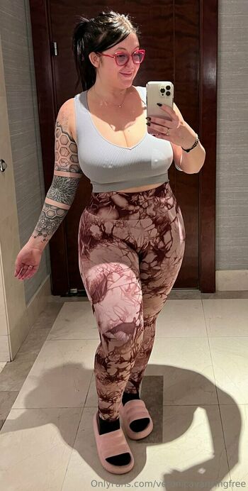 veronicavansingfree