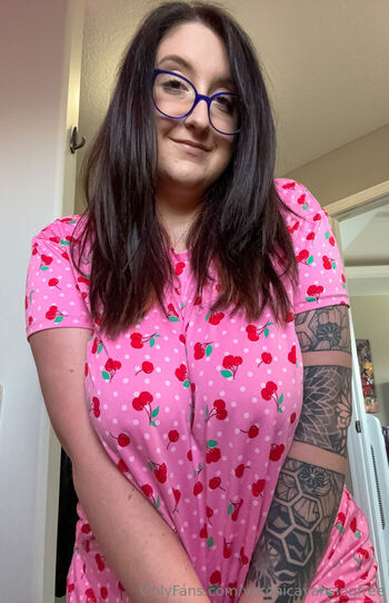 veronicavansingfree