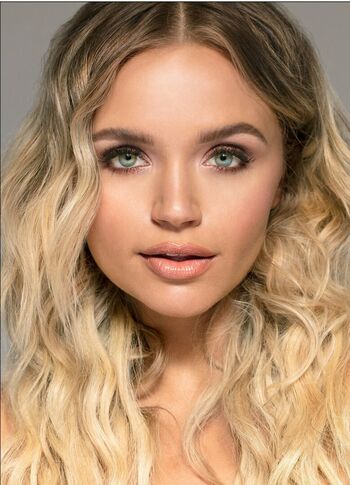 Veronika Dash
