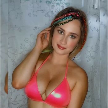 Veronika Denise