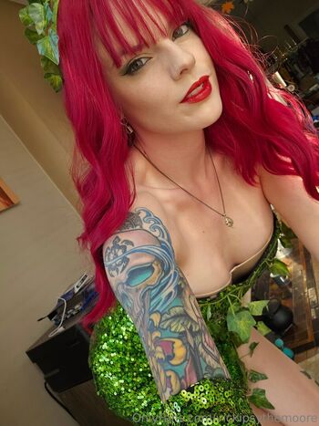 vickipsythemoore