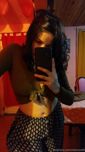 vickirivas99