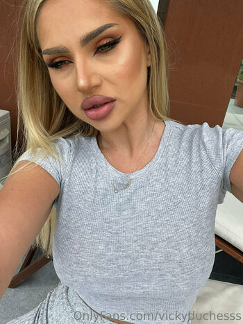 vickyduchesss