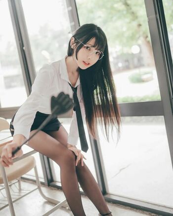 victoria__1998__