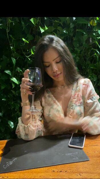 Victoria Helena