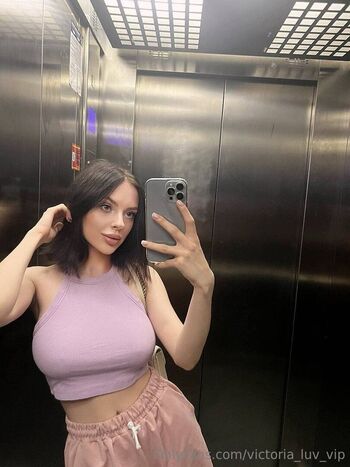 victoria_luv_vip