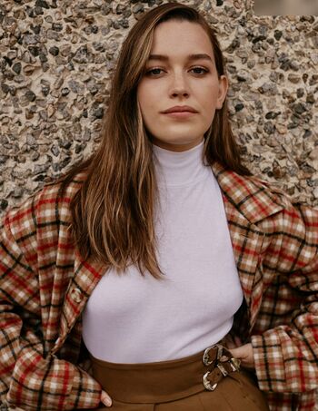 Victoria Pedretti