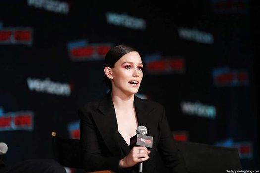 Victoria Pedretti