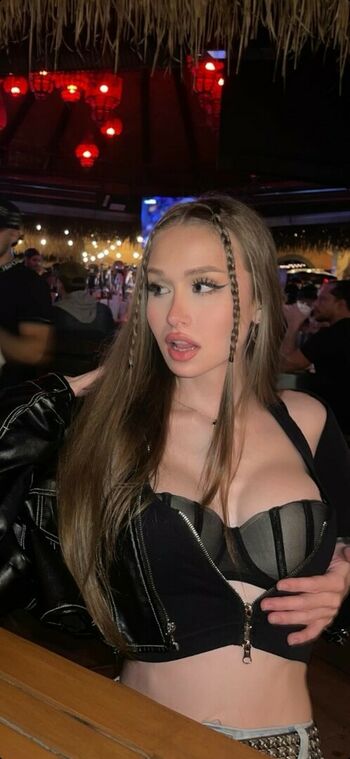 victoriataylorxo