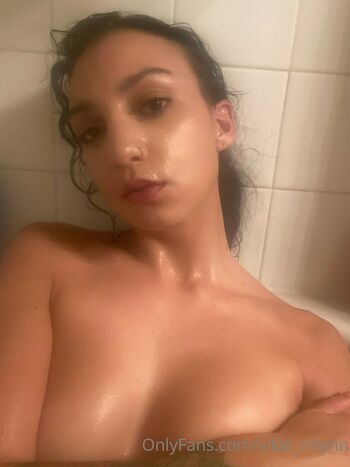 vikki_mlynn