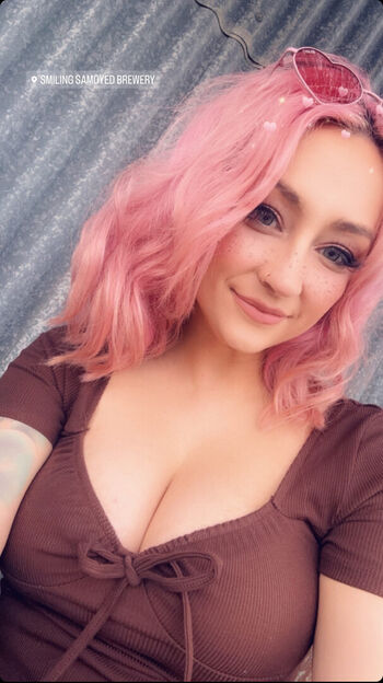 vikkivampire