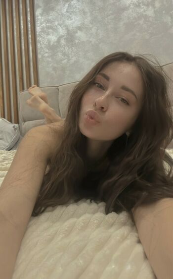 Vikky Queen