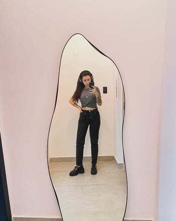 Violet Orlandi