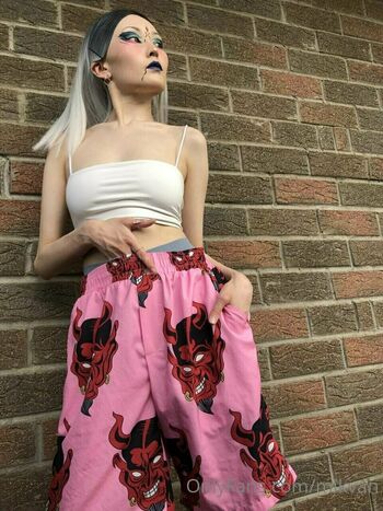 violet_williams