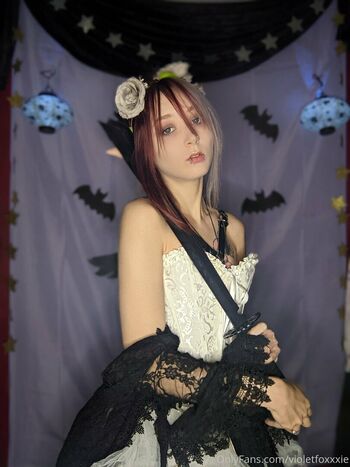 violetfoxxxie