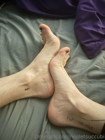 violetsuccubi