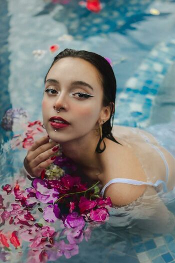 Violettlane69