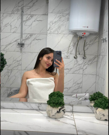 vipaleksastone