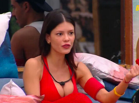 Vitória Strada