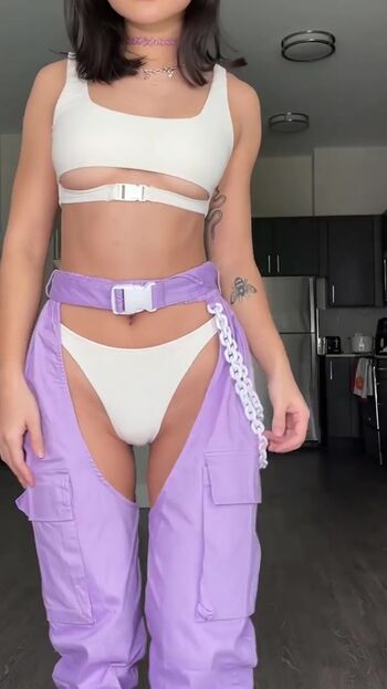 vivacious.honey