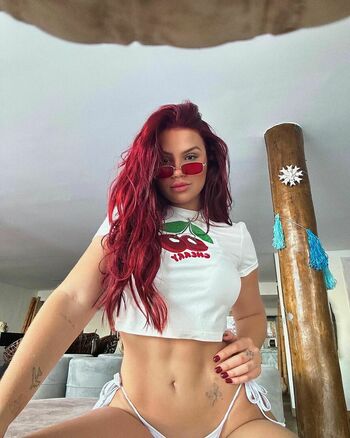 Vivi Wanderley