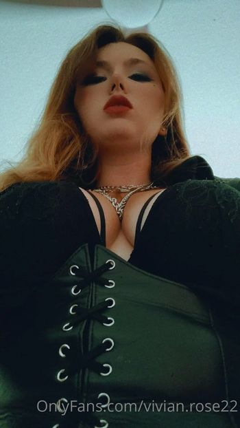 vivian.rose22
