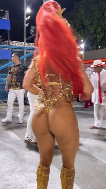 Viviane Araujo