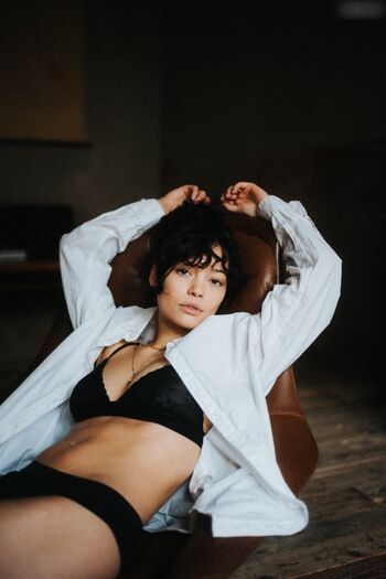 Vivien (Vivi) König