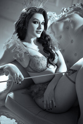 Vixena Siren