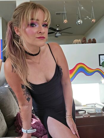 Vixyy64