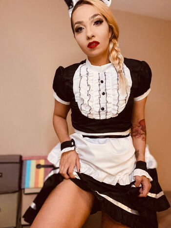 WatchGirlsPlay