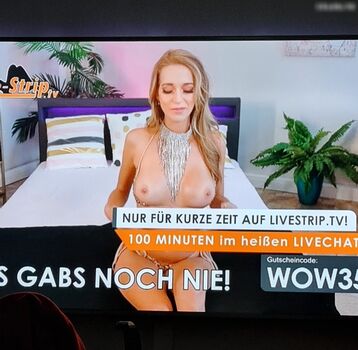 Weiß jemand wie sie heißt?