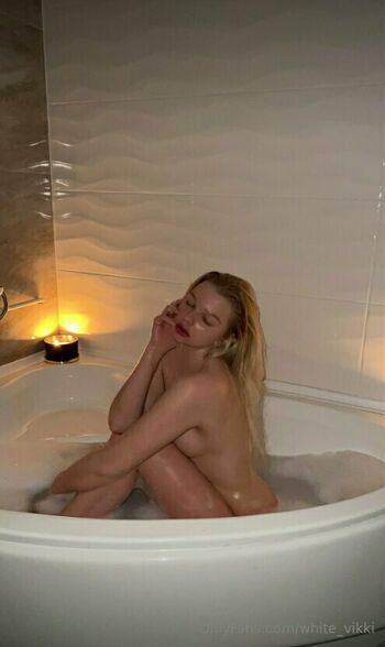 white_vikki