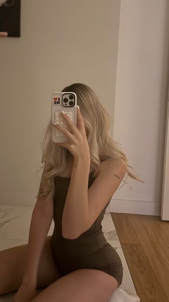 whylollycry