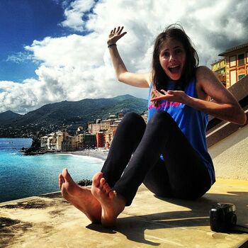 Willa Holland