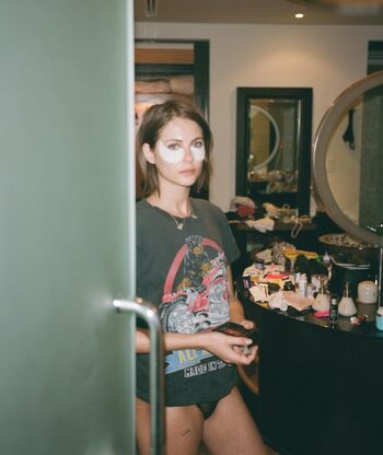 Willa Holland