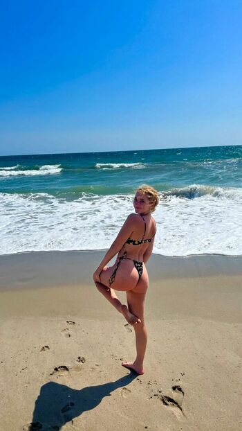 Willow Shields