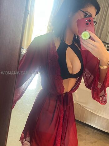 womanwearingred