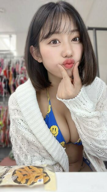 WomenJoshi