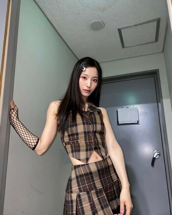 WomenK-pop