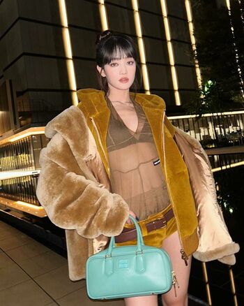WomenK-pop