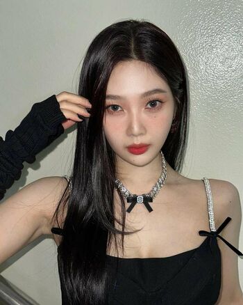 WomenK-pop