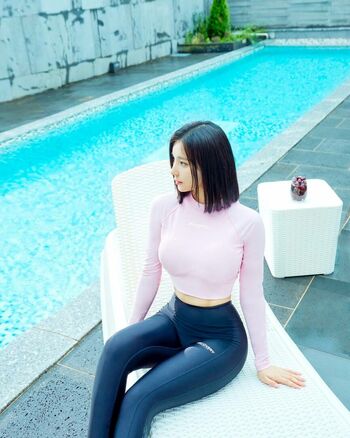 WomenK-pop